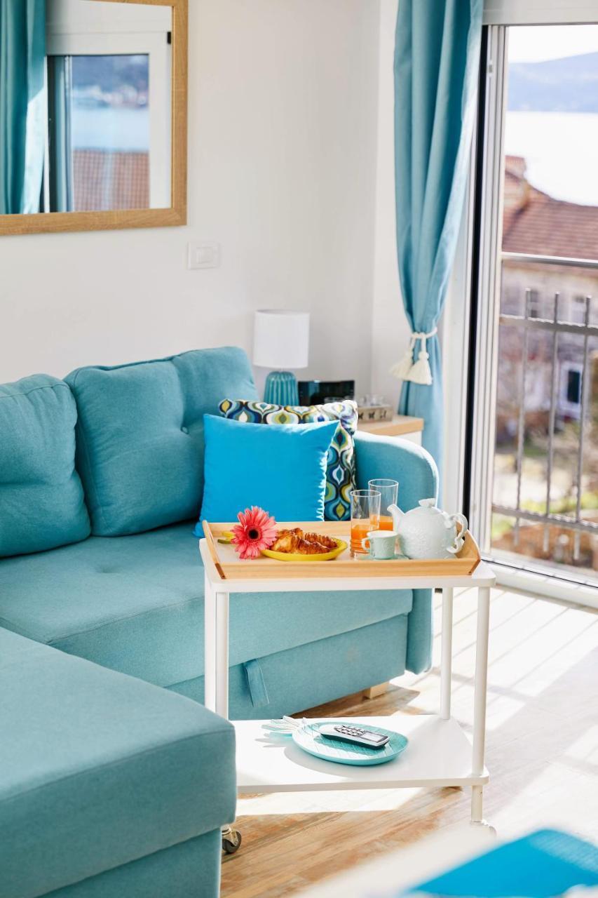 Bayview Apartments Tivat Montenegro Esterno foto