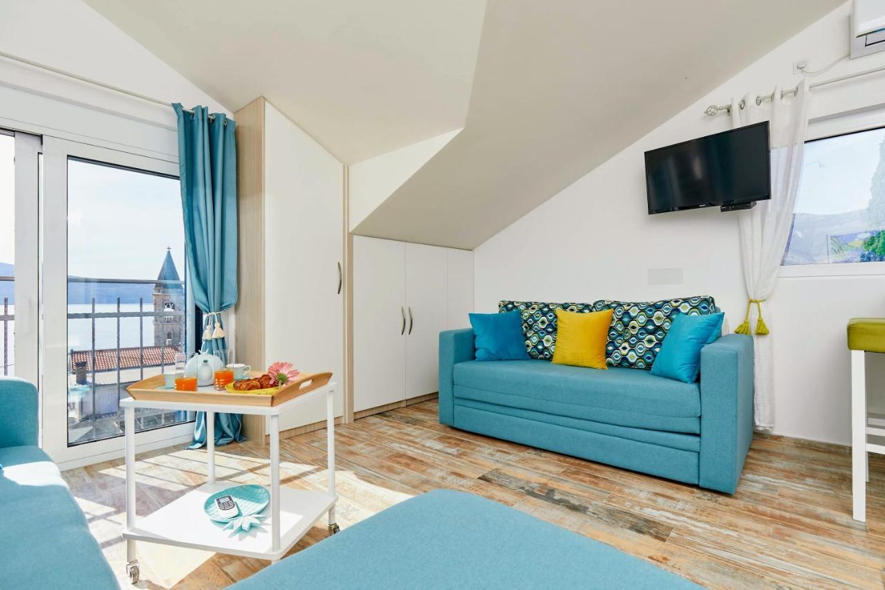 Bayview Apartments Tivat Montenegro Esterno foto