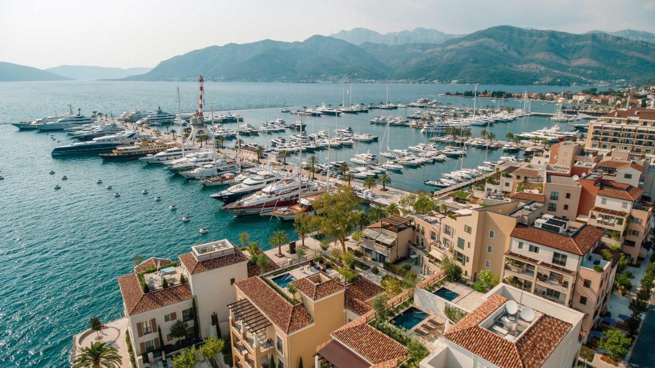 Bayview Apartments Tivat Montenegro Esterno foto